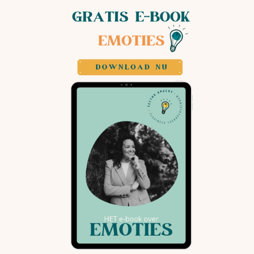 Black Elegant Modern Name Initials Monogram Logo 10